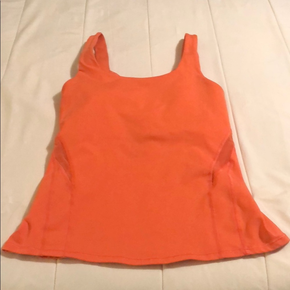 Lululemon top